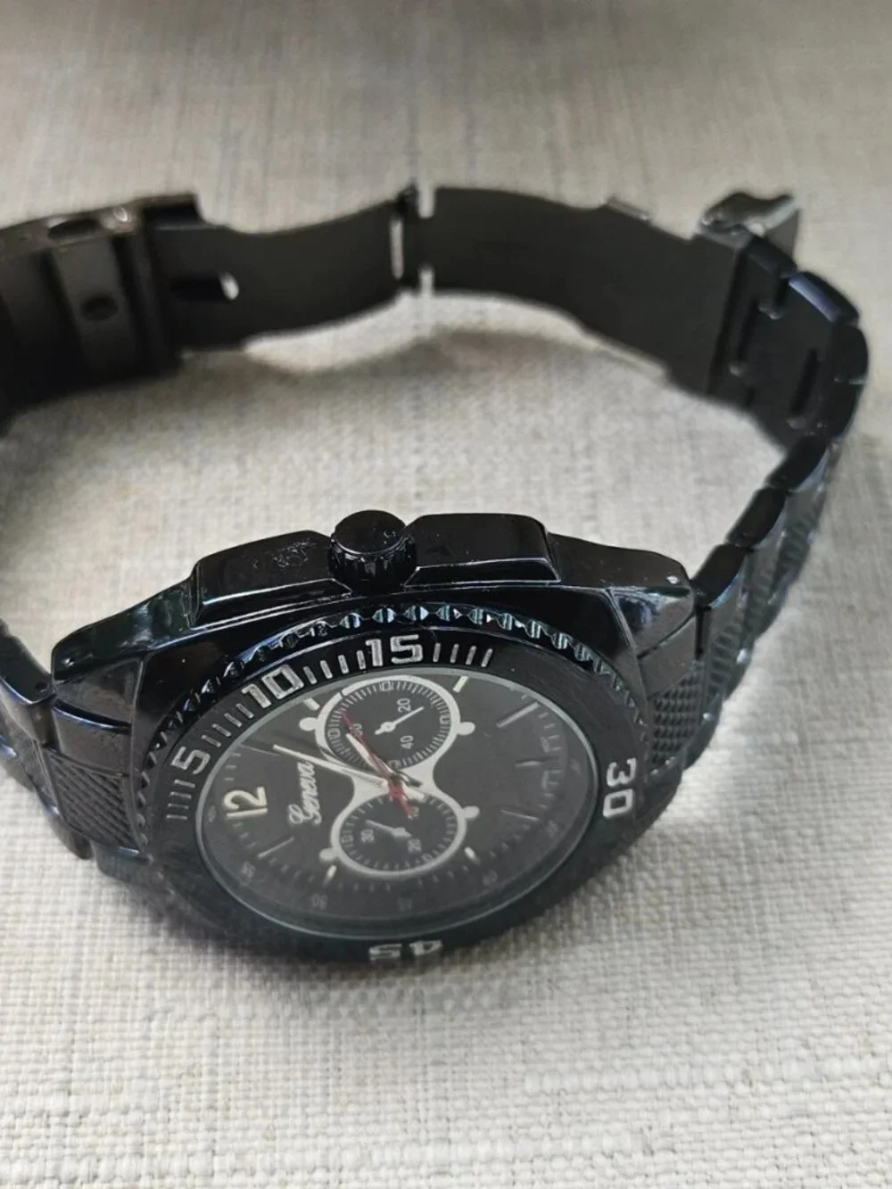 Geneva Men Wristwatch Quartz Analog Black Tone Fashion Wrist Watch